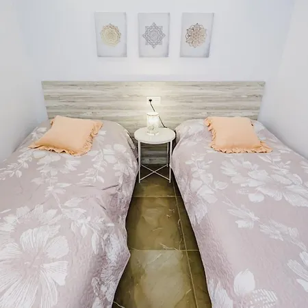 Apartment Alegria Id 11 *